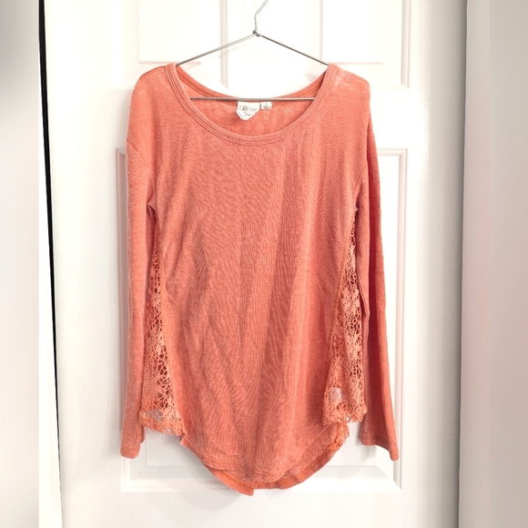 White Crow Long Sleeve Waffle Knit & Lace Top - Picture 1 of 4